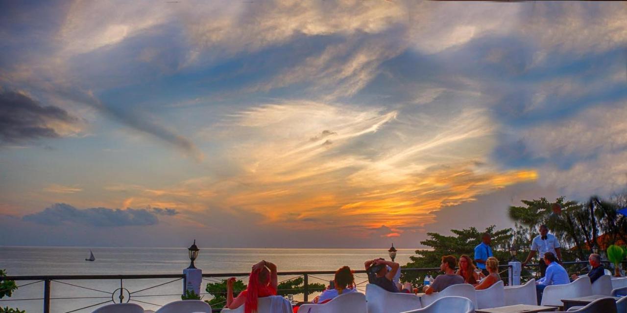 Africa House Zanzibar Bed & Breakfast Bagian luar foto